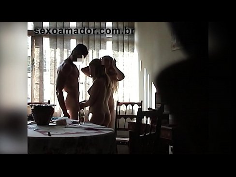 ❤️ دوستان سکس یک مرد غول پیکر و سه نفری را با او دعوت می کنند فقط پورنو در ما fa.tuberxxx.ru ❌